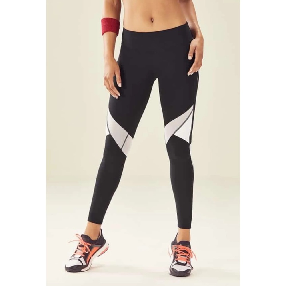 NWT Fabletics leggings